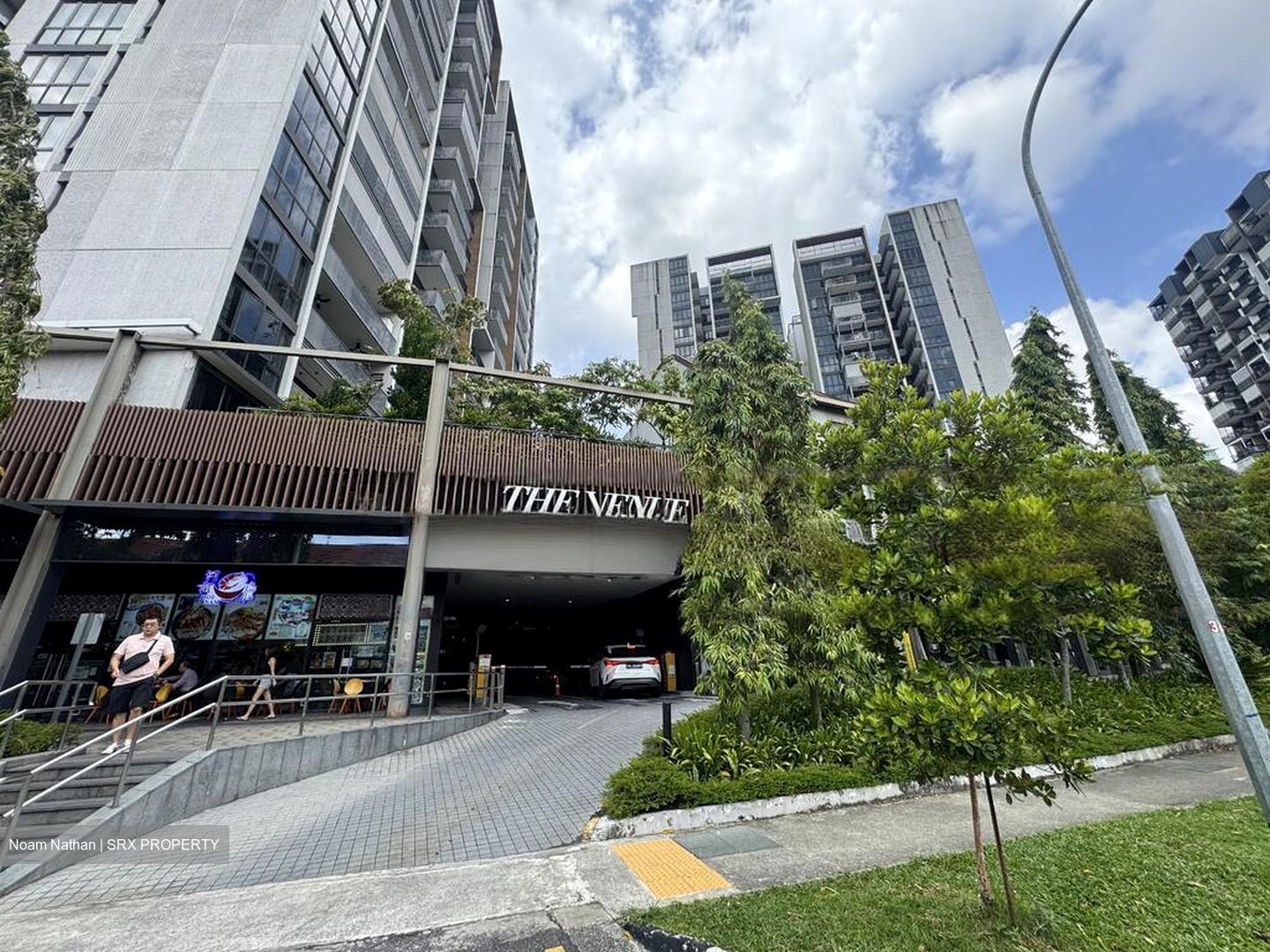 The Venue Shoppes (D13), Retail #473865841